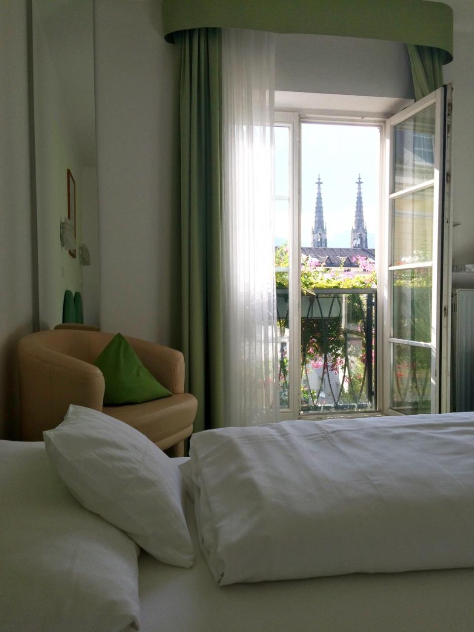 Hotel Huber's